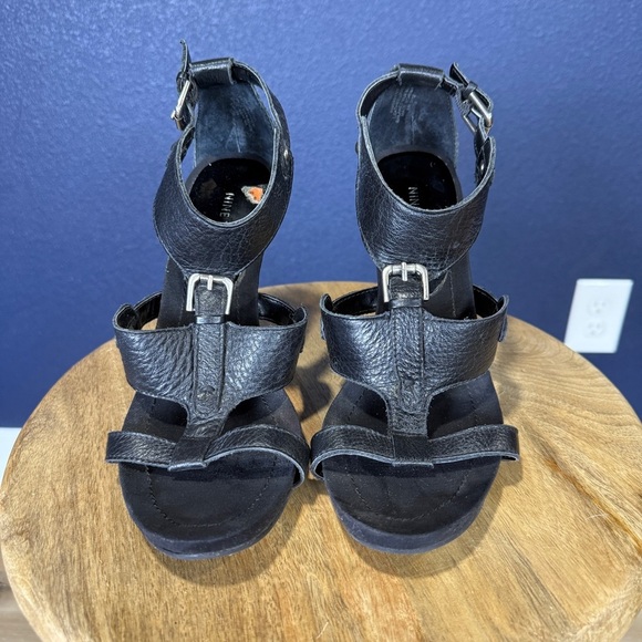 Nine West Black Leather Santiva Gladiator Sandals with Buckle Straps, Size 10 - Picture 1 of 7